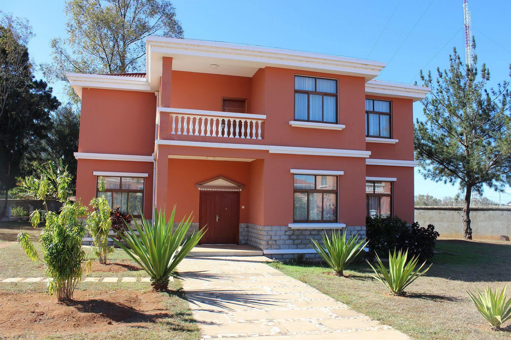 Madagascar Golden Peacock Hotel Antananarivo Dış mekan fotoğraf